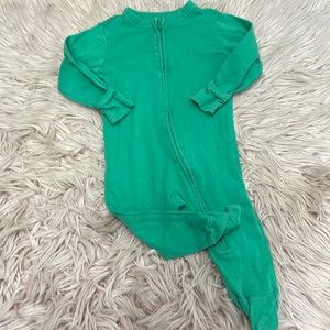 Old Navy Green Sleeper